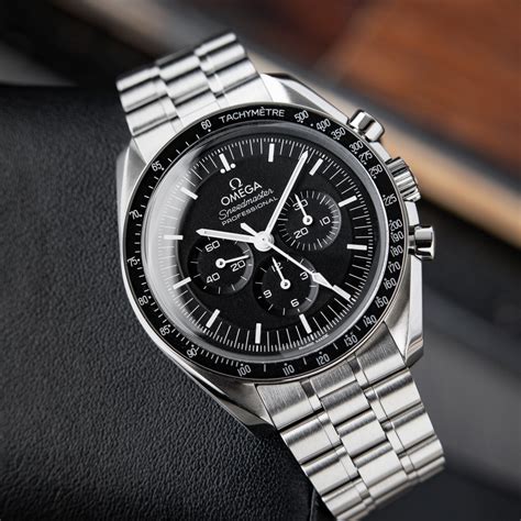 omega speedmaster 2023